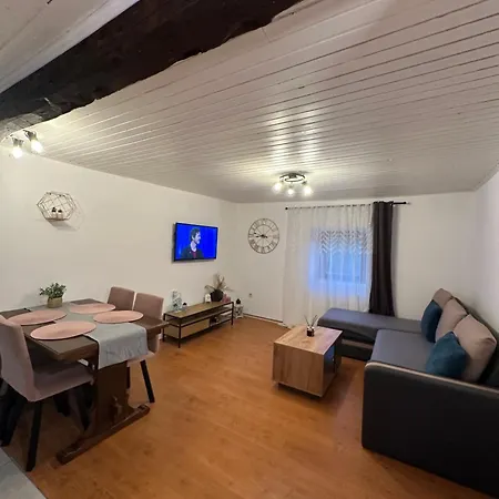 Mare Apartman