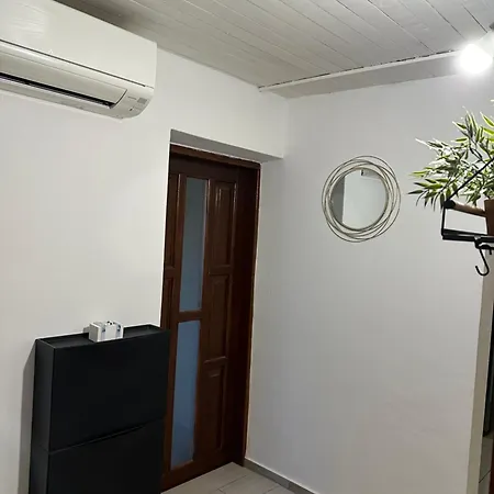 Mare Apartment *
